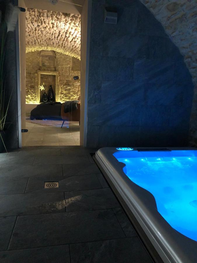 Apartment Jaccuzi & Des Caves Stanislas